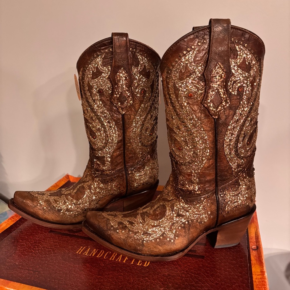 NWT Corral Brown Gold Glitter Trim Rhinestone Studded Leather Western Boots 7.5 - Picture 4 of 9